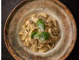 Fettuccine Alfredo